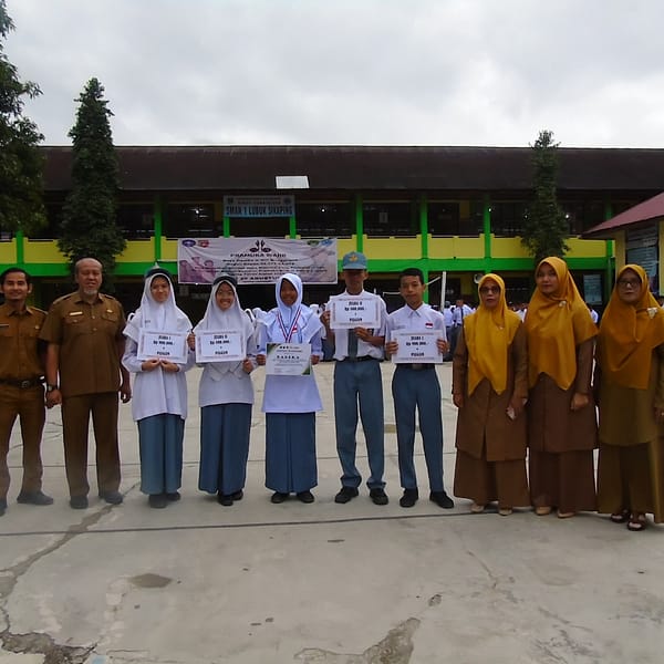 TOREHAN PRESTASI SISWA SMA NEGERI 1 LUBUK SIKAPING di BULAN AGUSTUS